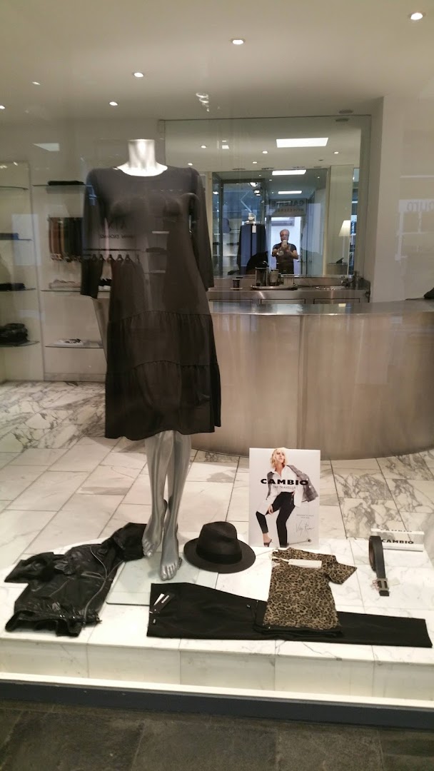 Originalaufnahme aus dem Store von REVOLUTION by Linea